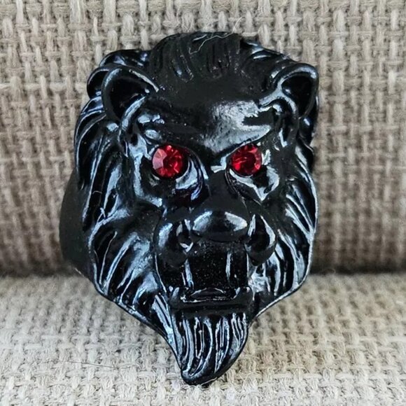 Other - Lion Face Ring Black Tone Metal Fashion Jewelry Red Eyes Unisex Ring Size 9